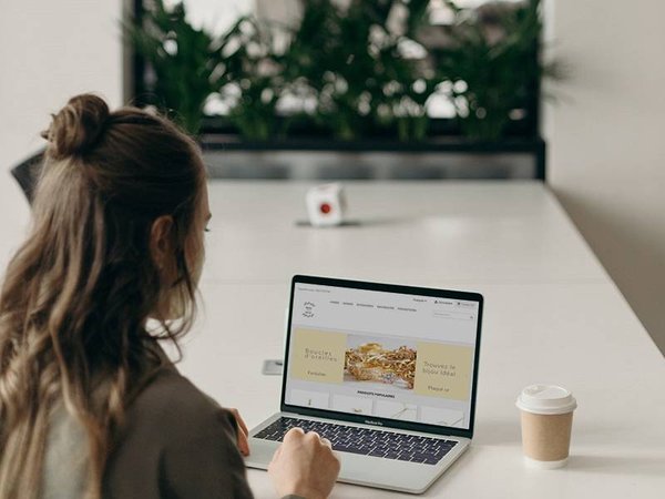 Comment faire un site de vente de bijoux ?